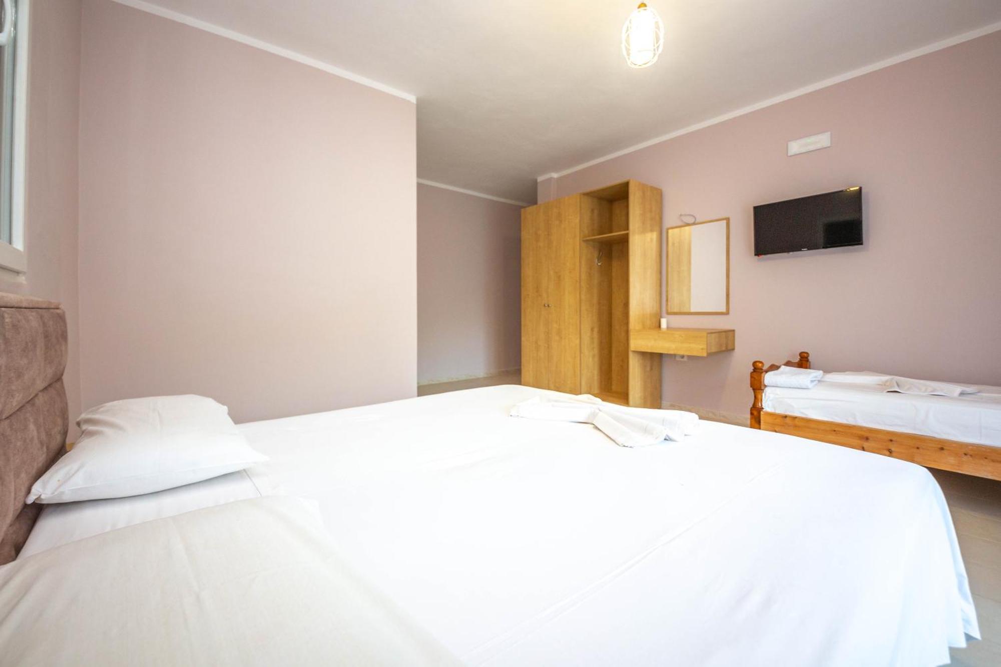 Blu Horizon Hotel Gjipe Dhërmi エクステリア 写真
