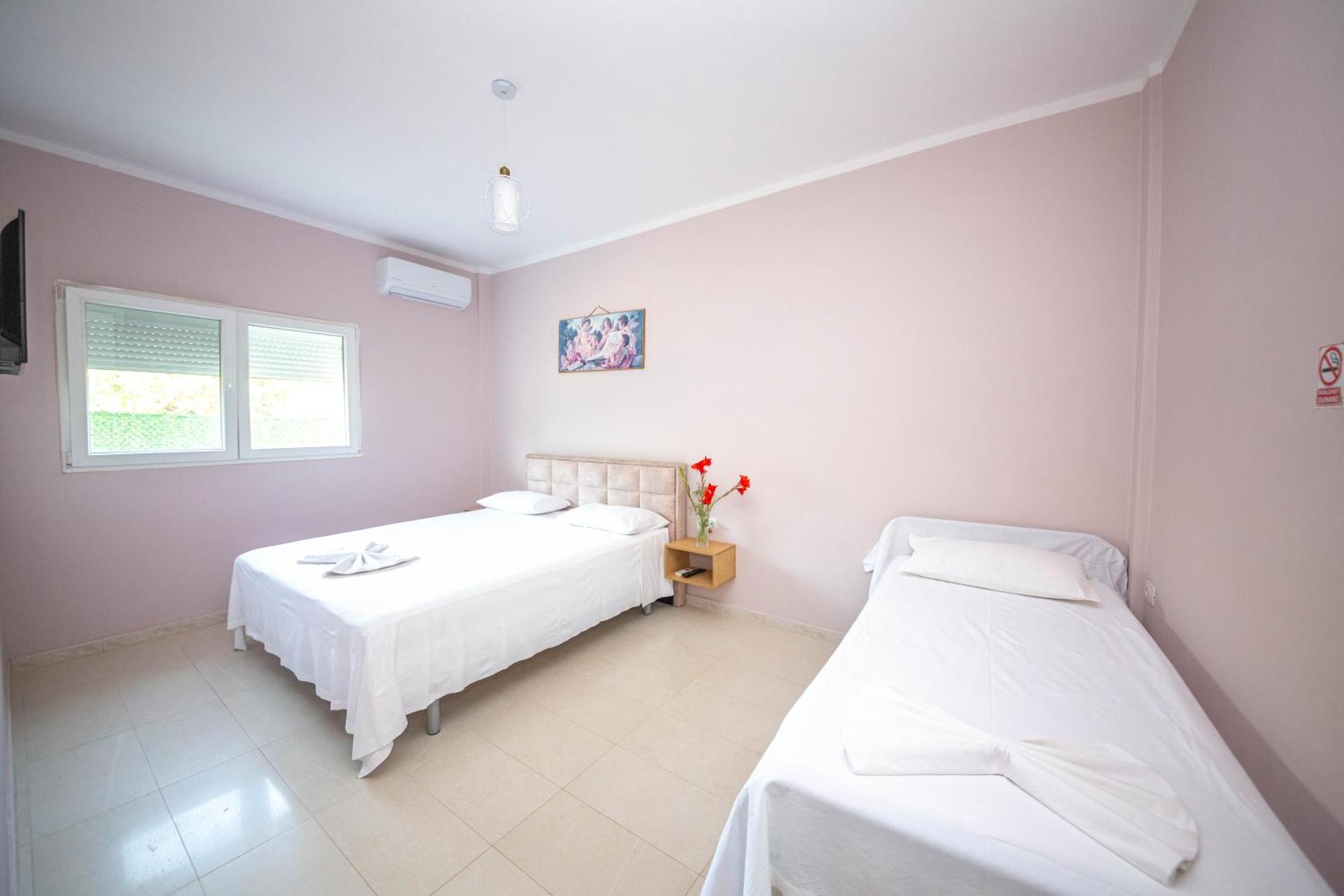 Blu Horizon Hotel Gjipe Dhërmi エクステリア 写真