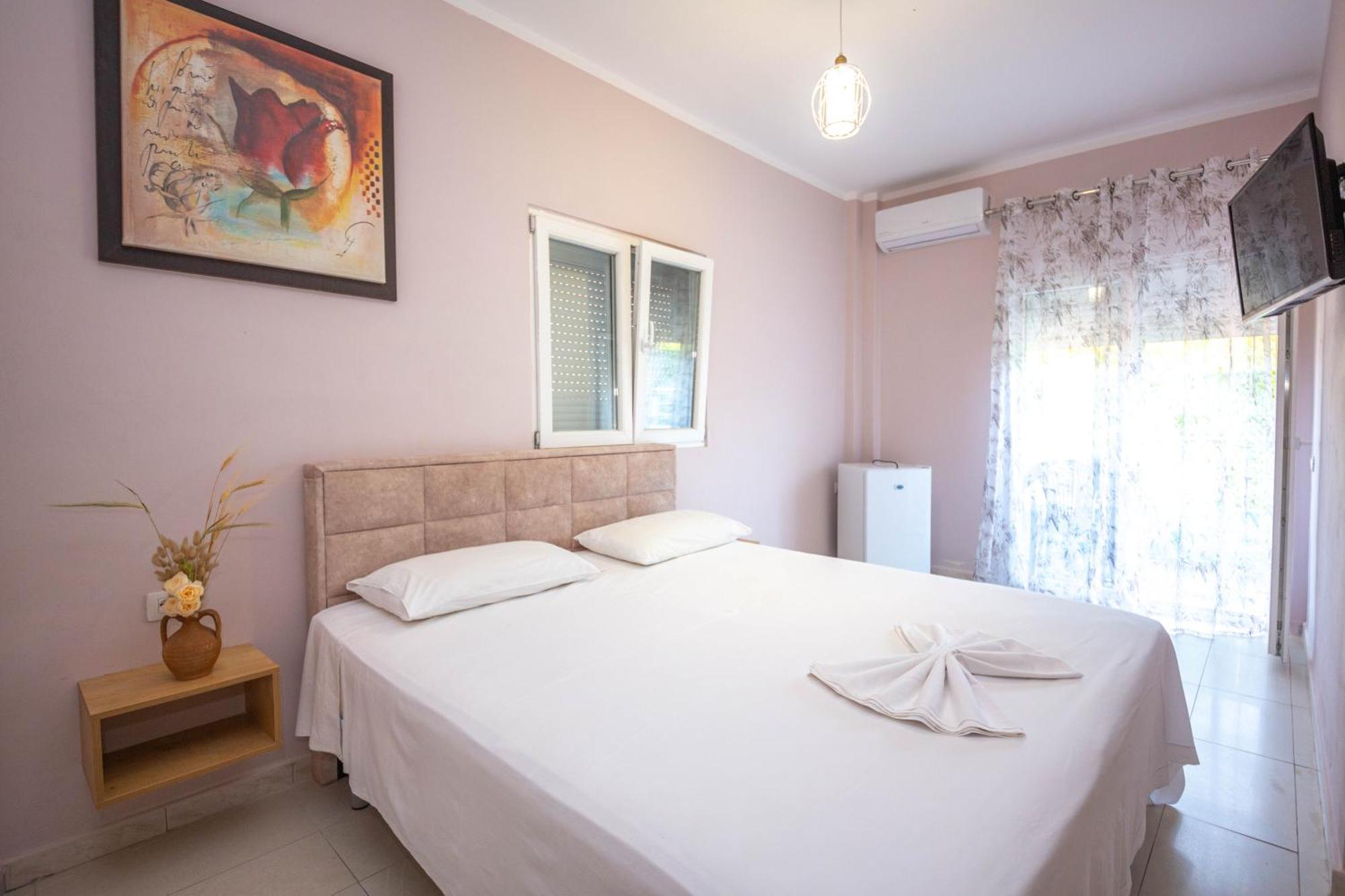 Blu Horizon Hotel Gjipe Dhërmi エクステリア 写真
